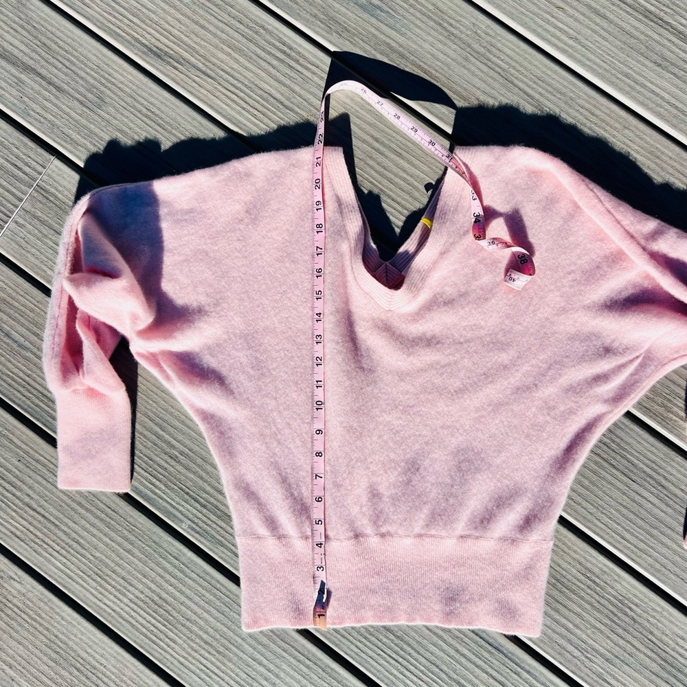 Maeve Blush V-Neck Cashmere Sweater - Picture 3 of 6
